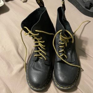 Dr.Martens pascal leather boot